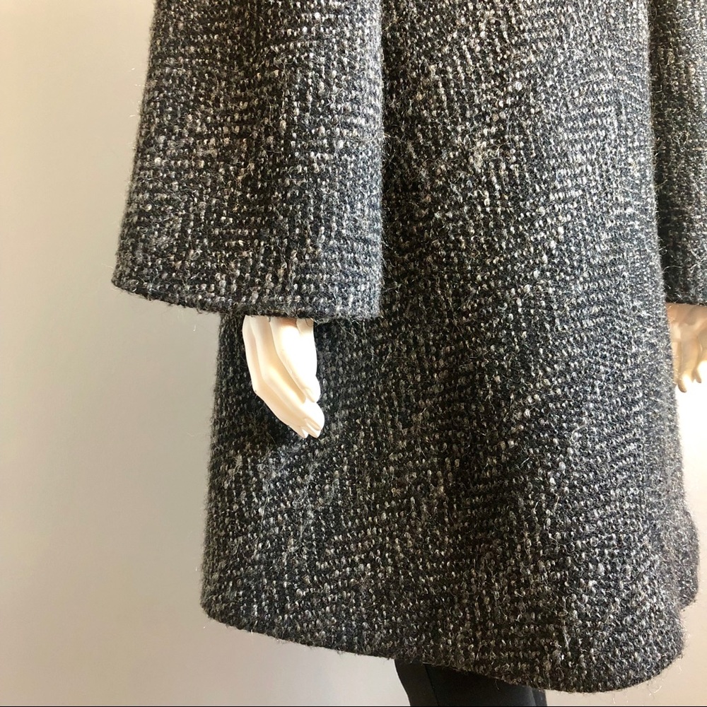 ๐จ๐ฆ Canadian Designer Coat - Picture 6 of 7